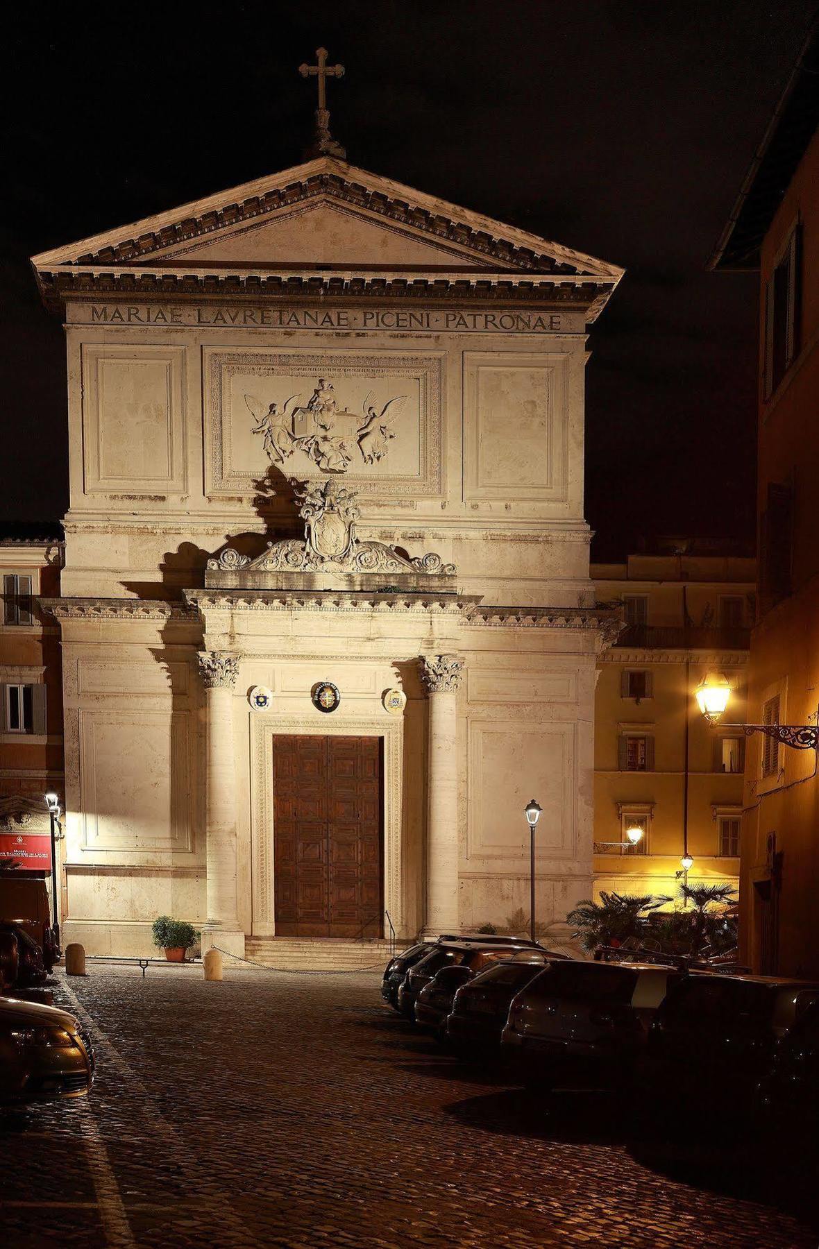 Navona Secret Pensión 3*